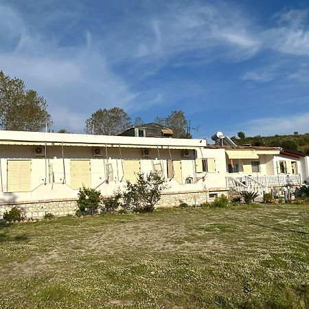 Hotel Vila Andi Zverneci Extérieur photo