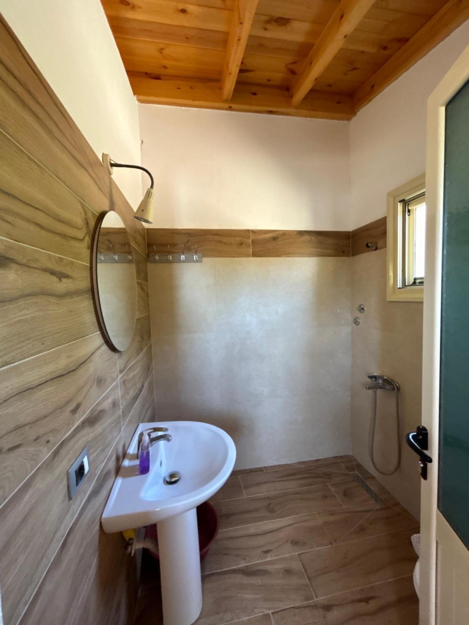Hotel Vila Andi Zverneci Extérieur photo