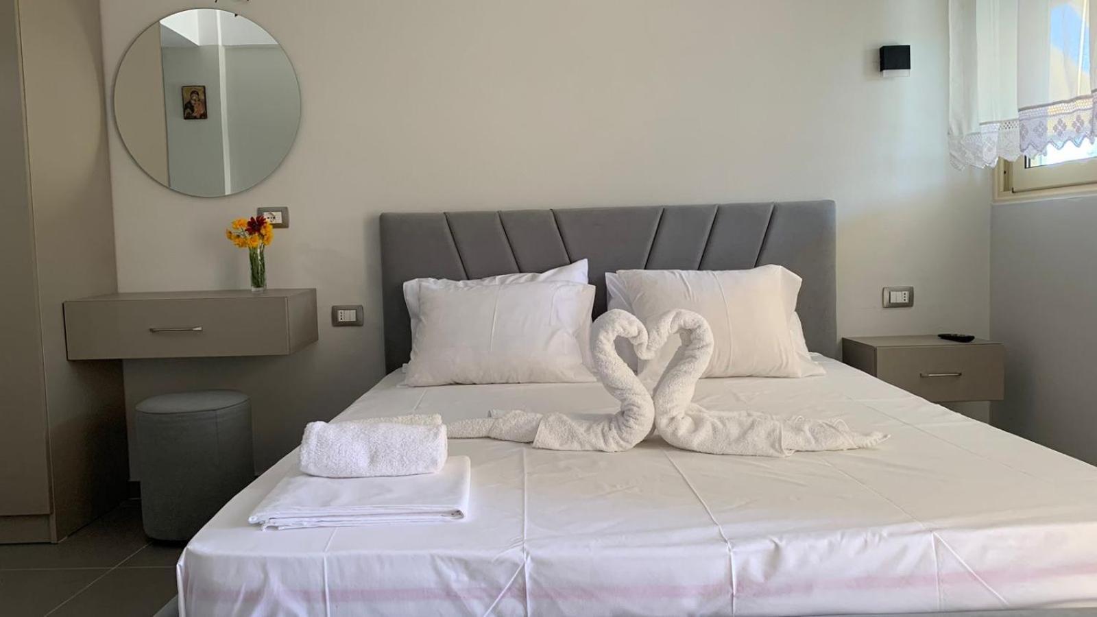 Hotel Vila Andi Zverneci Extérieur photo